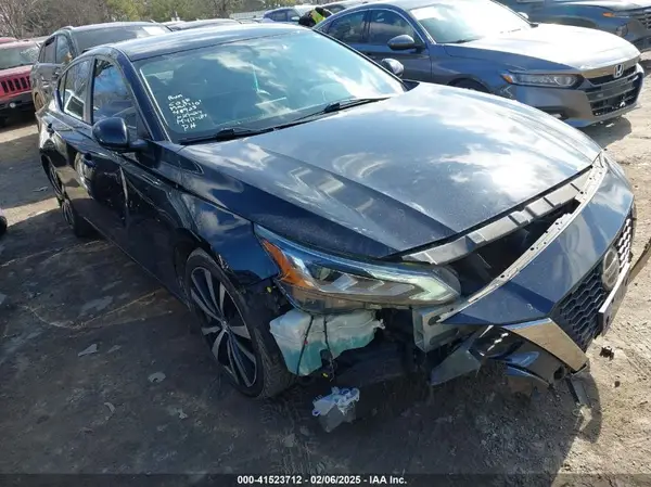 1N4BL4CVXKC113024 2019 NISSAN ALTIMA - Image 1
