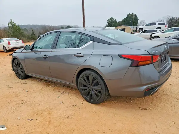 1N4BL4CVXKC139820 2019 NISSAN ALTIMA - Image 2