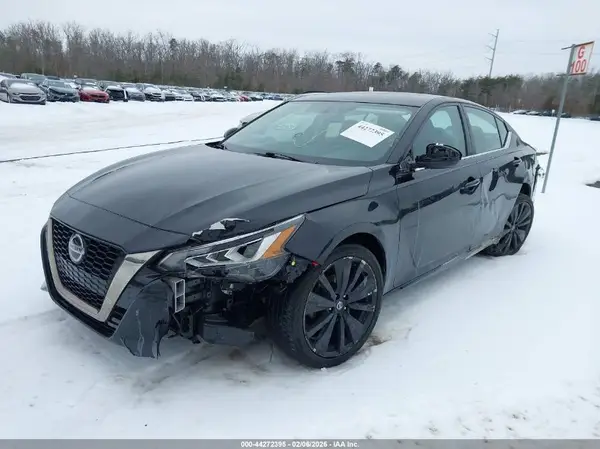 1N4BL4CVXKC153992 2019 NISSAN ALTIMA - Image 2