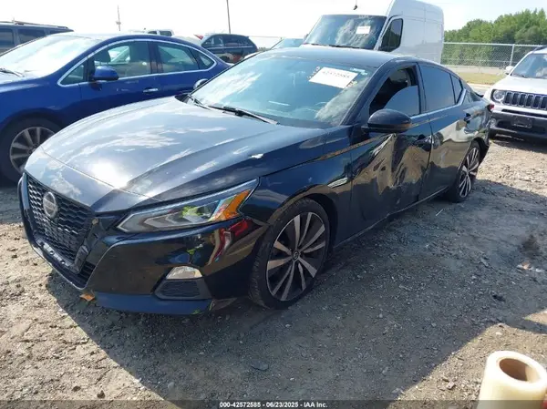 1N4BL4CVXKC161932 2019 NISSAN ALTIMA - Image 2