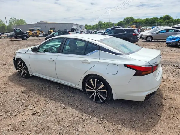 1N4BL4CVXKC166158 2019 NISSAN ALTIMA - Image 2