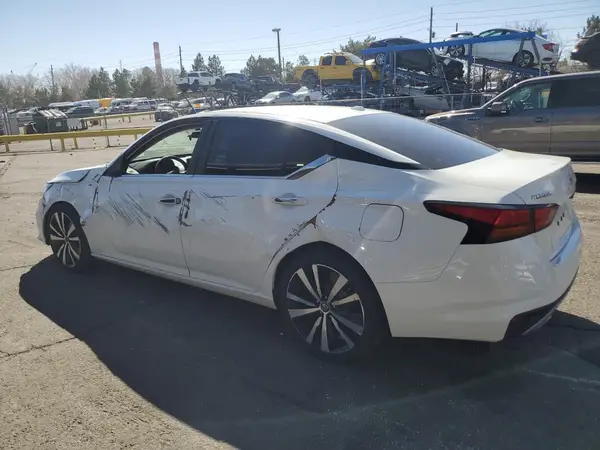 1N4BL4CVXKC167388 2019 NISSAN ALTIMA - Image 2
