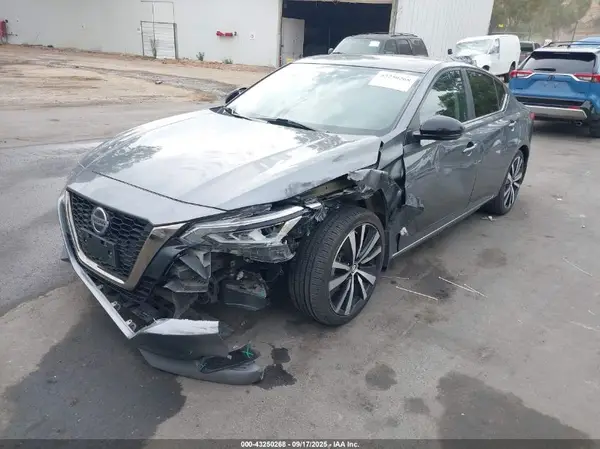 1N4BL4CVXKC176558 2019 NISSAN ALTIMA - Image 2