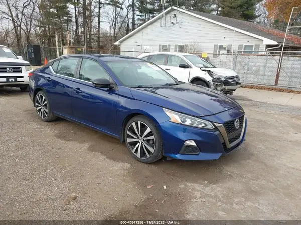 1N4BL4CVXKC178178 2019 NISSAN ALTIMA - Image 1