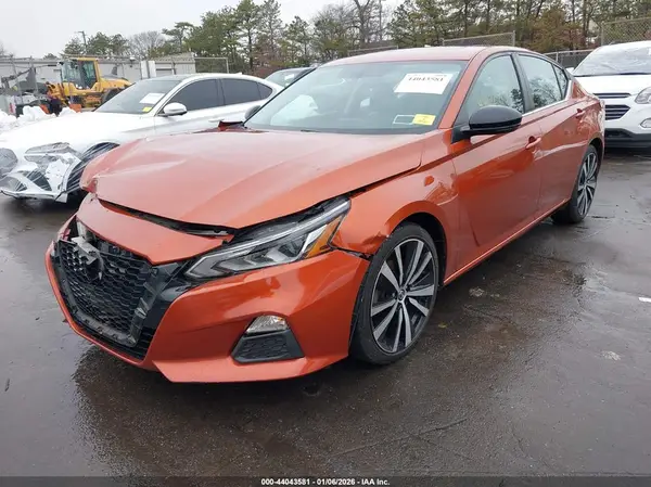 1N4BL4CVXKC181811 2019 NISSAN ALTIMA - Image 2