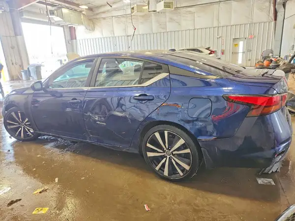 1N4BL4CVXKC185261 2019 NISSAN ALTIMA - Image 2