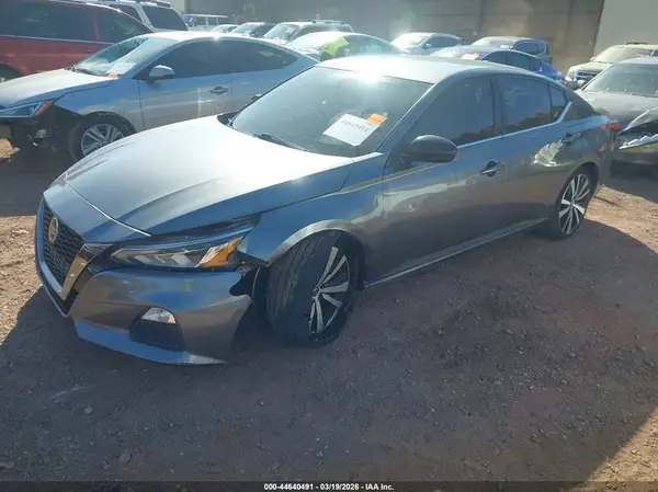 1N4BL4CVXKC195725 2019 NISSAN ALTIMA - Image 2