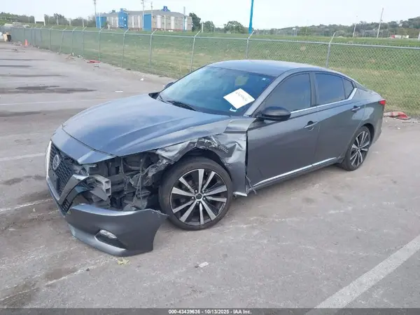 1N4BL4CVXKC204553 2019 NISSAN ALTIMA - Image 2