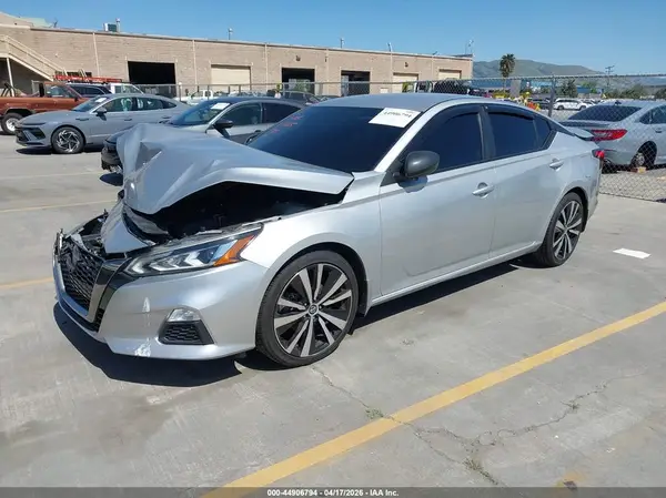 1N4BL4CVXKC207369 2019 NISSAN ALTIMA - Image 2