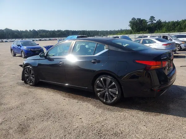 1N4BL4CVXKC222325 2019 NISSAN ALTIMA - Image 2