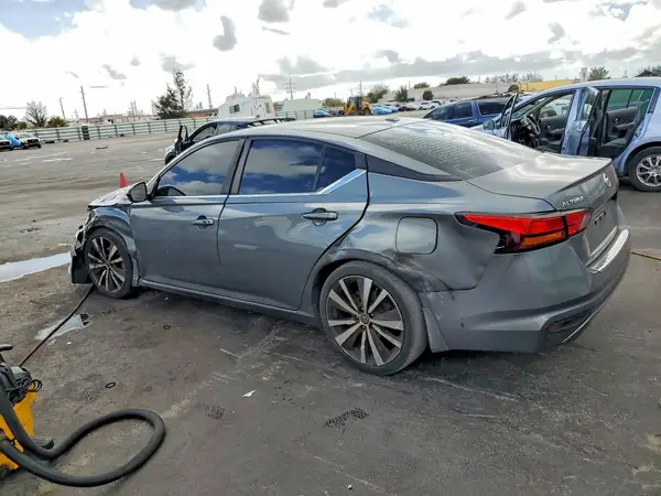 1N4BL4CVXKC233292 2019 NISSAN ALTIMA - Image 2
