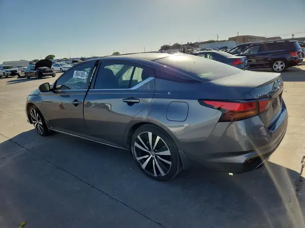 1N4BL4CVXKN310196 2019 NISSAN ALTIMA - Image 2