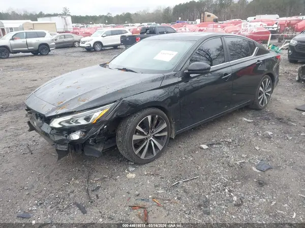 1N4BL4CVXKN327869 2019 NISSAN ALTIMA - Image 2