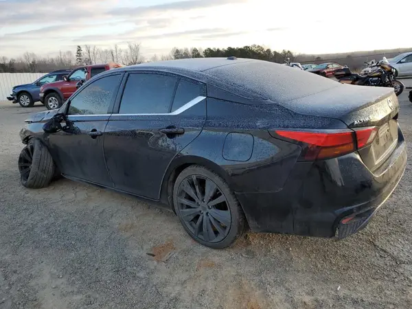 1N4BL4CVXLC128401 2020 NISSAN ALTIMA - Image 2
