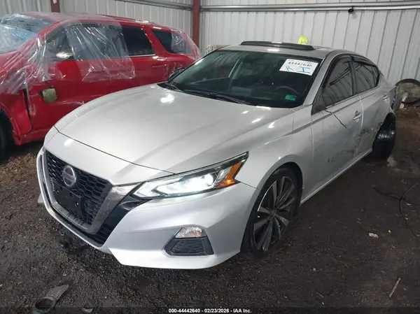 1N4BL4CVXLC149989 2020 NISSAN ALTIMA - Image 2