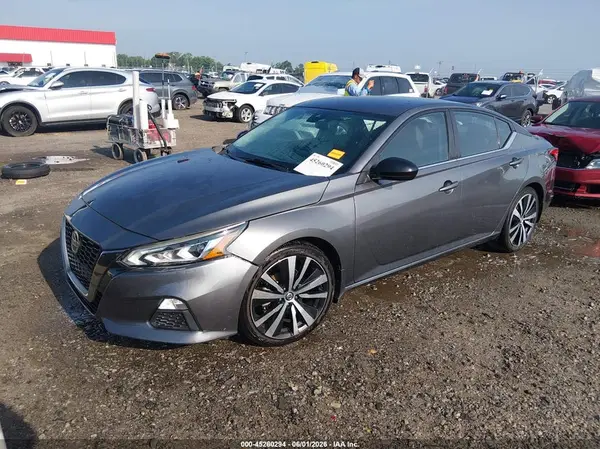 1N4BL4CVXLC174892 2020 NISSAN ALTIMA - Image 2