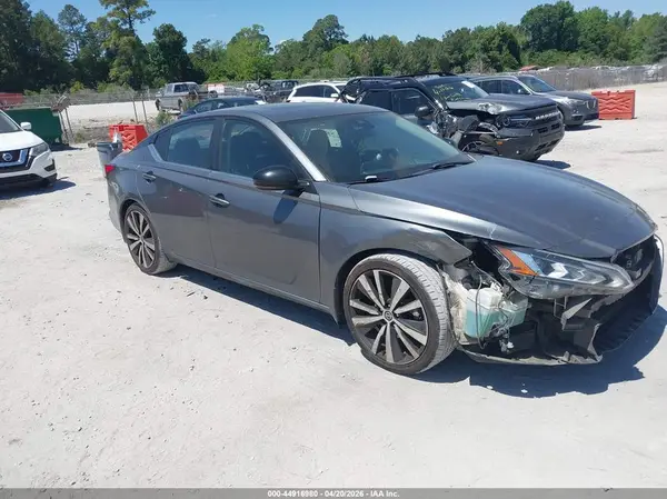 1N4BL4CVXLC189635 2020 NISSAN ALTIMA - Image 1