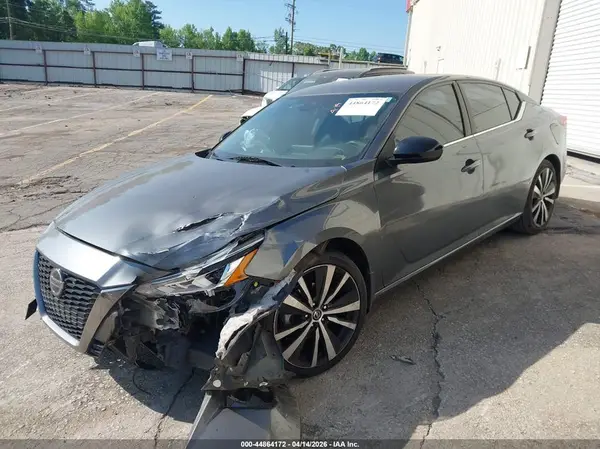 1N4BL4CVXLC201332 2020 NISSAN ALTIMA - Image 2