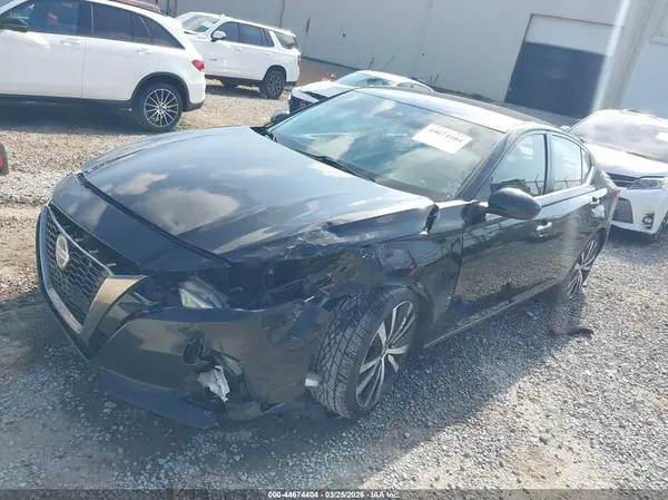 1N4BL4CVXLC212623 2020 NISSAN ALTIMA - Image 2