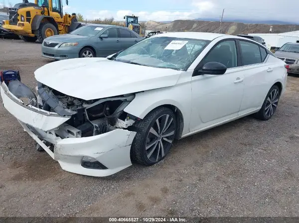1N4BL4CVXLC214582 2020 NISSAN ALTIMA - Image 2