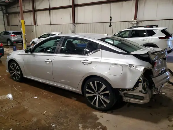 1N4BL4CVXLC230023 2020 NISSAN ALTIMA - Image 2