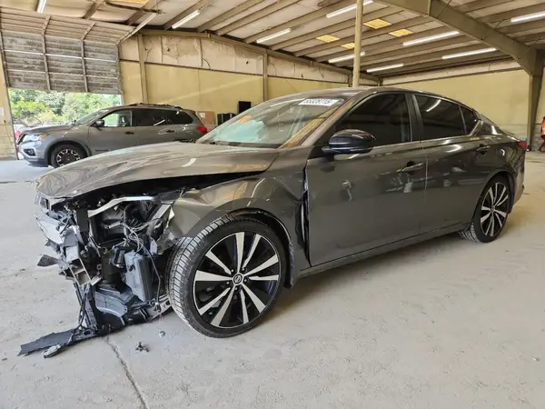 1N4BL4CVXLC261532 2020 NISSAN ALTIMA - Image 1