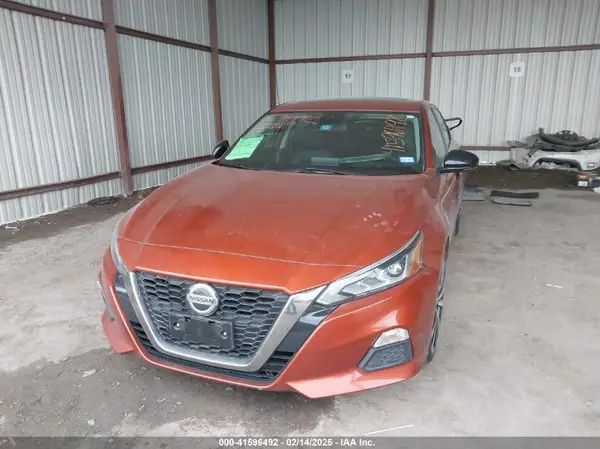 1N4BL4CVXLN313438 2020 NISSAN ALTIMA - Image 2