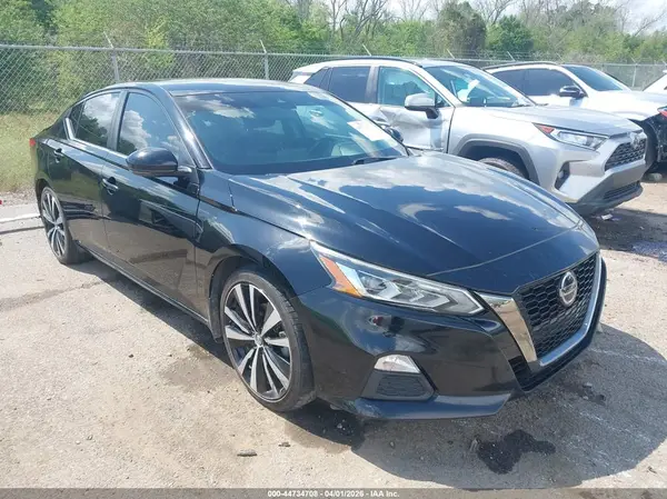 1N4BL4CVXLN317439 2020 NISSAN ALTIMA - Image 1
