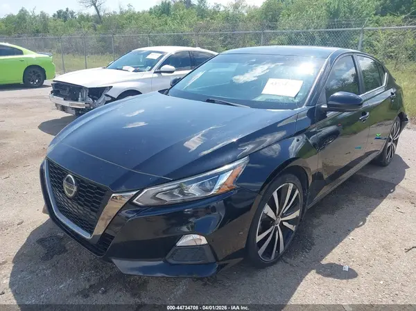 1N4BL4CVXLN317439 2020 NISSAN ALTIMA - Image 2