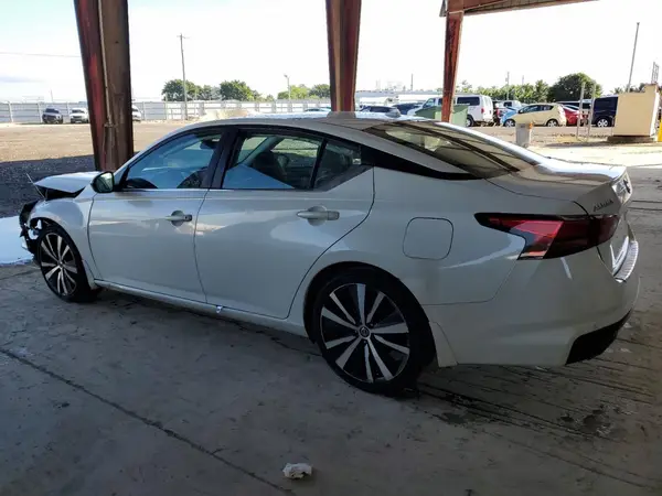 1N4BL4CVXMN329642 2021 NISSAN ALTIMA - Image 2