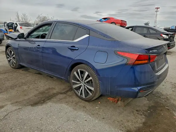 1N4BL4CVXMN374872 2021 NISSAN ALTIMA - Image 2