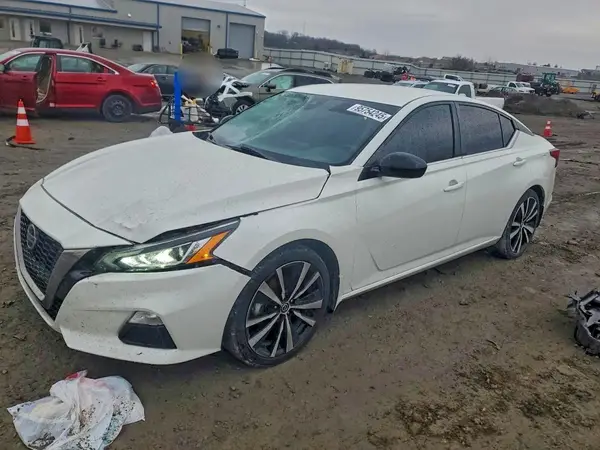 1N4BL4CVXMN379182 2021 NISSAN ALTIMA - Image 1