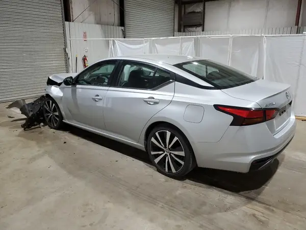 1N4BL4CVXMN390733 2021 NISSAN ALTIMA - Image 2