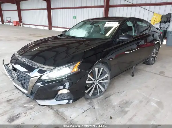 1N4BL4CVXMN416599 2021 NISSAN ALTIMA - Image 2