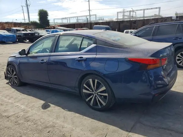1N4BL4CVXNN302216 2022 NISSAN ALTIMA - Image 2