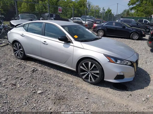 1N4BL4CVXNN326533 2022 NISSAN ALTIMA - Image 1