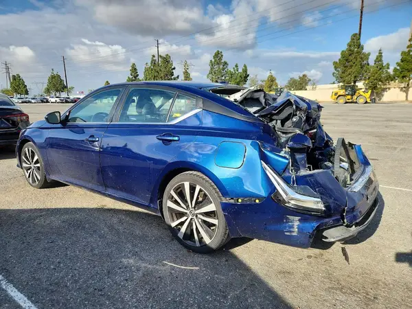 1N4BL4CVXNN362819 2022 NISSAN ALTIMA - Image 2