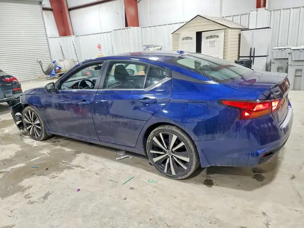 1N4BL4CVXNN369009 2022 NISSAN ALTIMA - Image 2