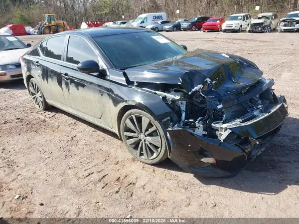 1N4BL4CVXNN371536 2022 NISSAN ALTIMA - Image 1