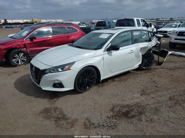 1N4BL4CVXNN381273 2022 NISSAN ALTIMA - Image 2