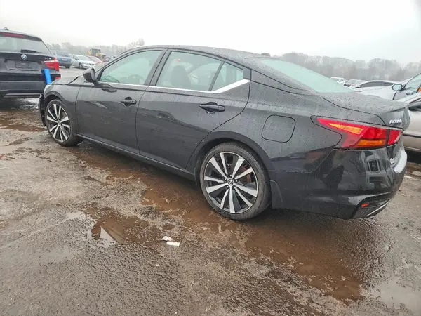 1N4BL4CVXNN388384 2022 NISSAN ALTIMA - Image 2
