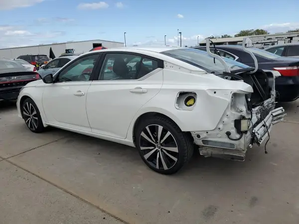 1N4BL4CVXNN389468 2022 NISSAN ALTIMA - Image 2