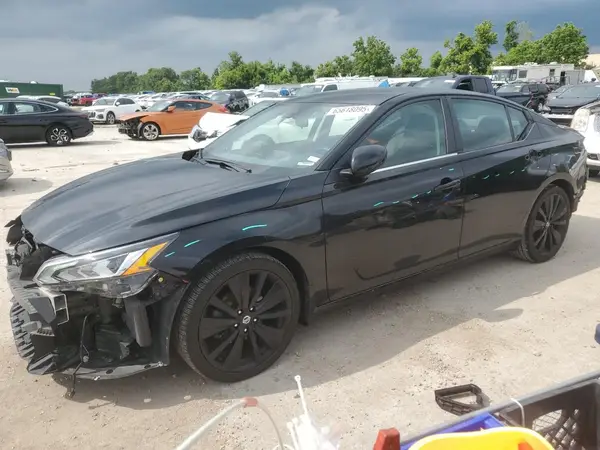 1N4BL4CVXNN391611 2022 NISSAN ALTIMA - Image 1