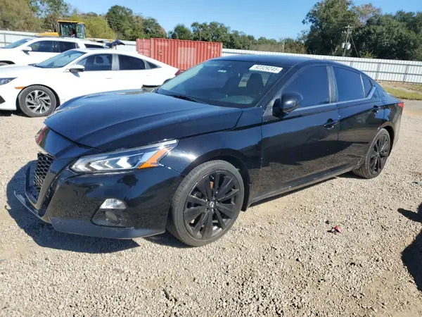 1N4BL4CVXNN392449 2022 NISSAN ALTIMA - Image 1