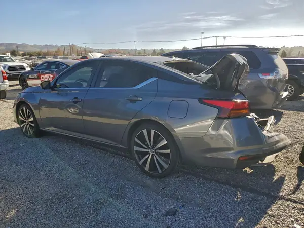 1N4BL4CVXNN408584 2022 NISSAN ALTIMA - Image 2