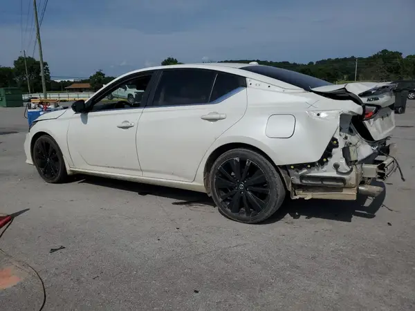 1N4BL4CVXNN413140 2022 NISSAN ALTIMA - Image 2