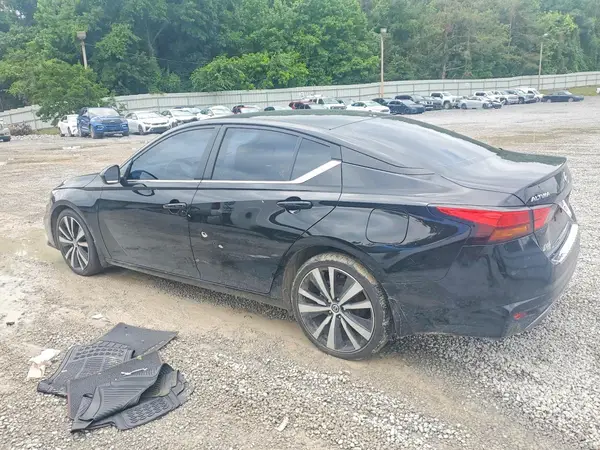 1N4BL4CVXNN417480 2022 NISSAN ALTIMA - Image 2
