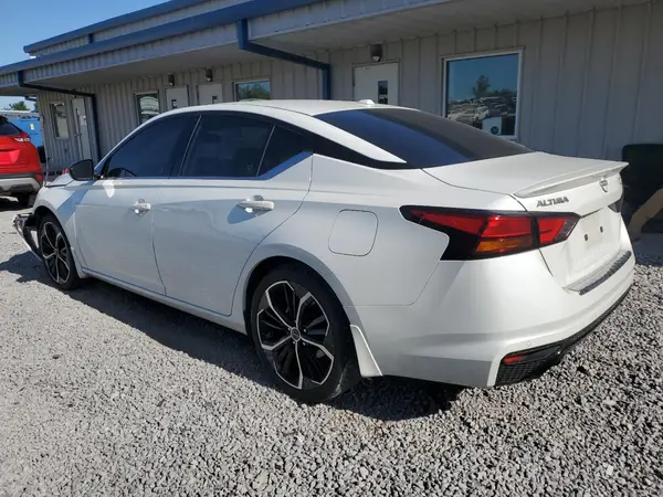 1N4BL4CVXPN314465 2023 NISSAN ALTIMA - Image 2