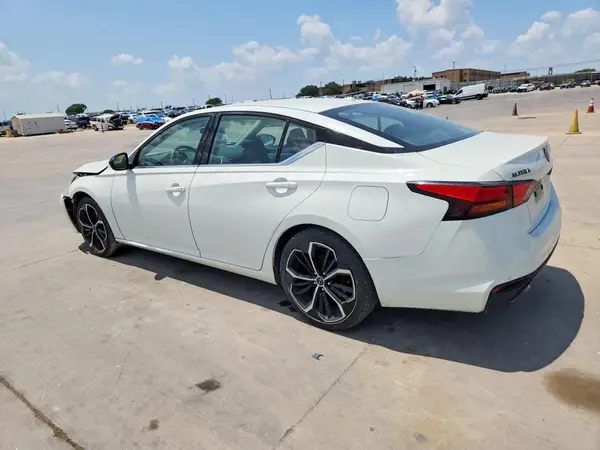 1N4BL4CVXPN323618 2023 NISSAN ALTIMA - Image 2