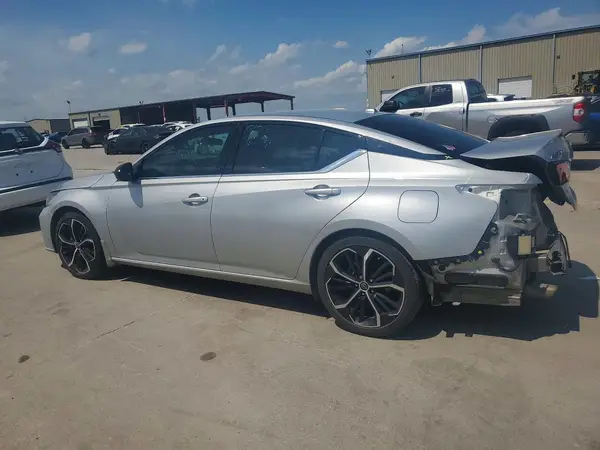 1N4BL4CVXPN334876 2023 NISSAN ALTIMA - Image 2